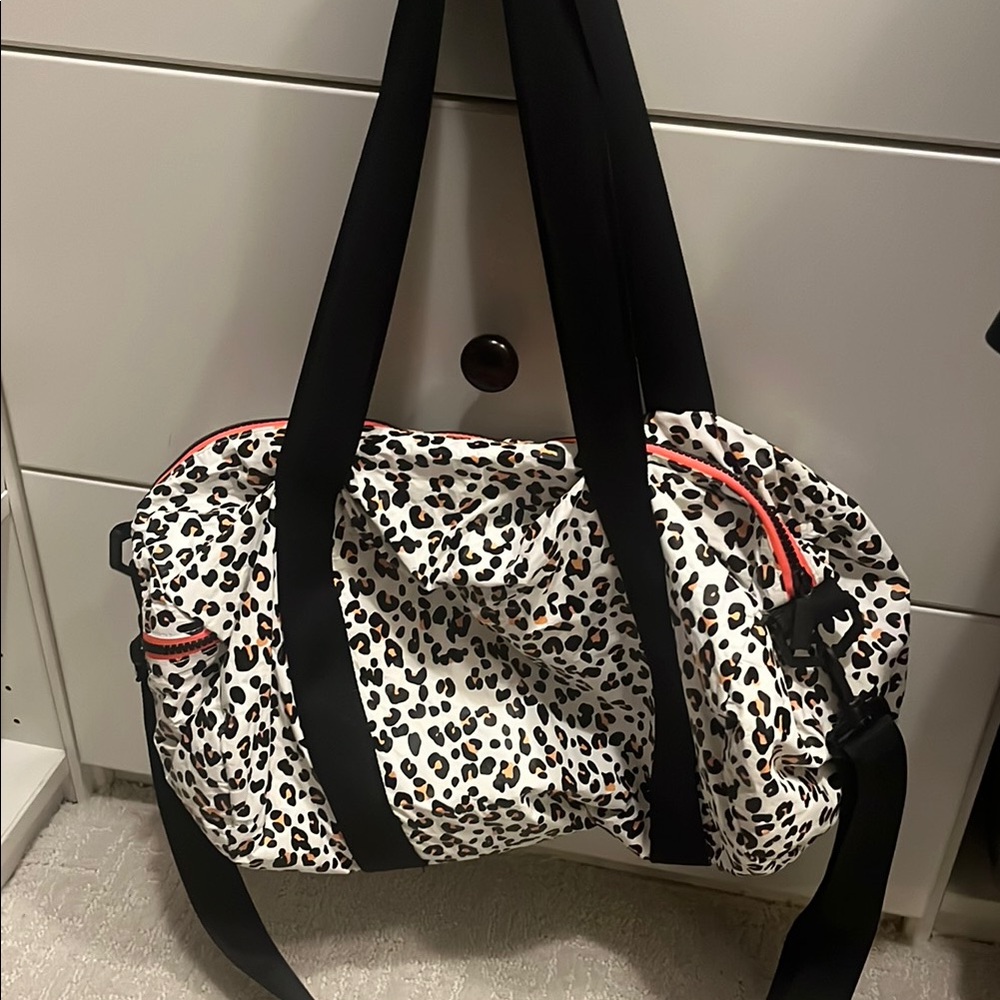 Aloha Splash Proof Duffle